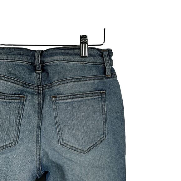 Chicos So Slimming Girlfriend Slim Leg Crop Jeans Light Wash Womens Size 00 US 2 - Picture 5 of 6